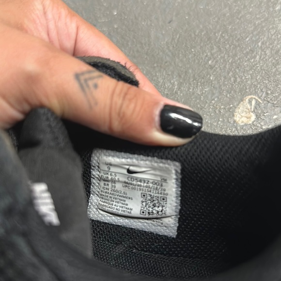 USED NIKE PRO MAX - Picture 8 of 8